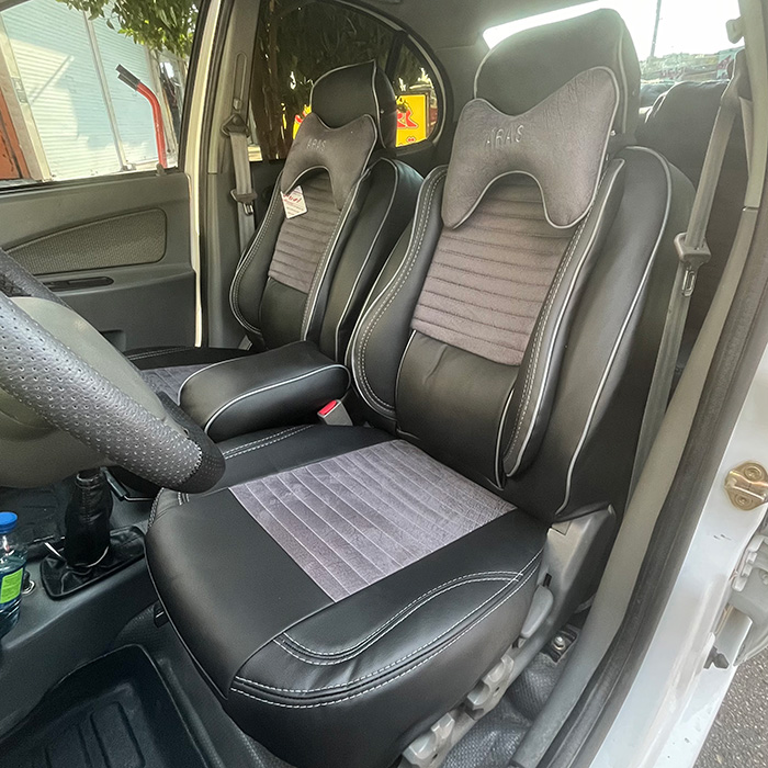 روکش صندلی ماشین تیبا 1 چرم طرح پلاس رنگ مشکی طوسی روکش صندلی ماشین تیبا 1 چرم طرح پلاس رنگ مشکی طوسی