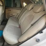 روکش صندلی ماشین آزرا 2008/2009/2010 چرم خارجی طبی وسط پانچ کرم استخونی