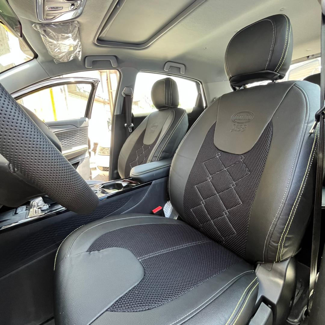 روکش صندلی mvm x33 کراس طرح فابریک چرم وسط اسپایس روکش صندلی mvm x33 کراس طرح فابریک چرم وسط اسپایس